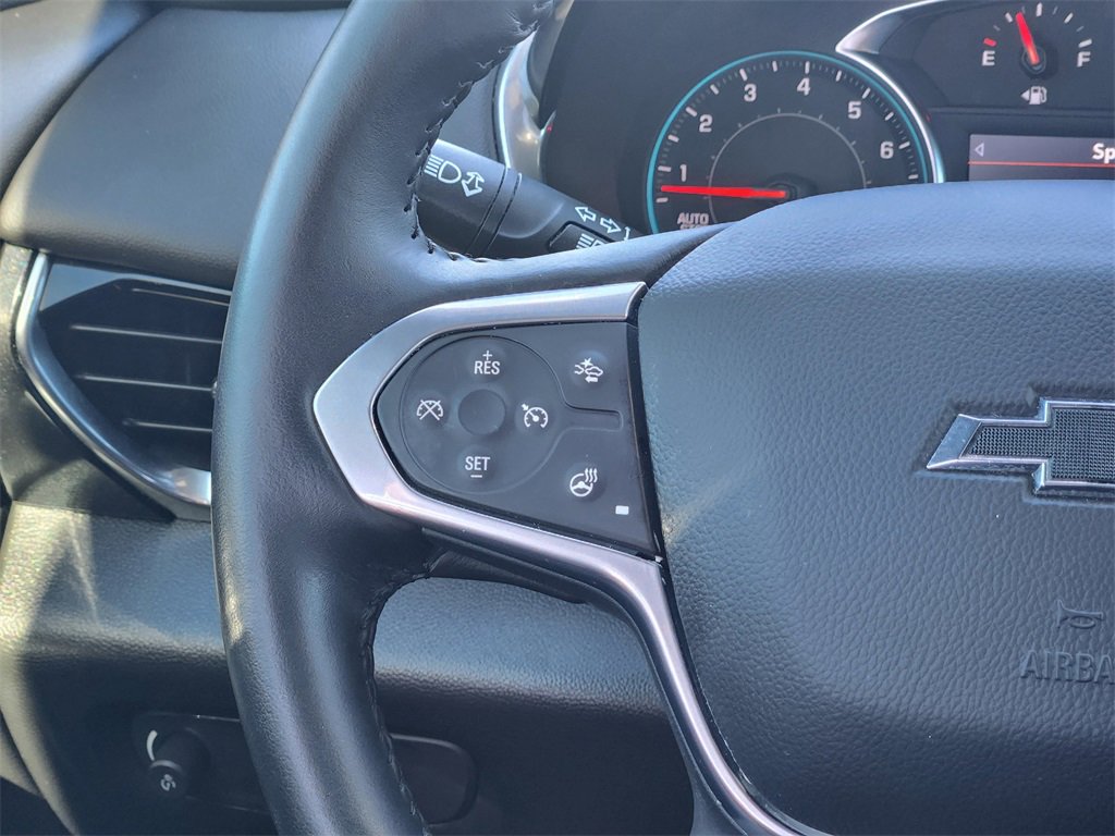 Used 2022 Chevrolet Traverse RS image 27