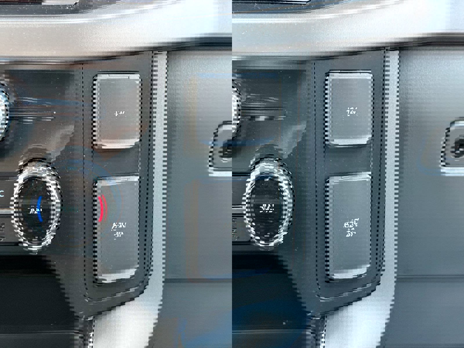 New 2025 Ford F150 Lightning XLT image 47