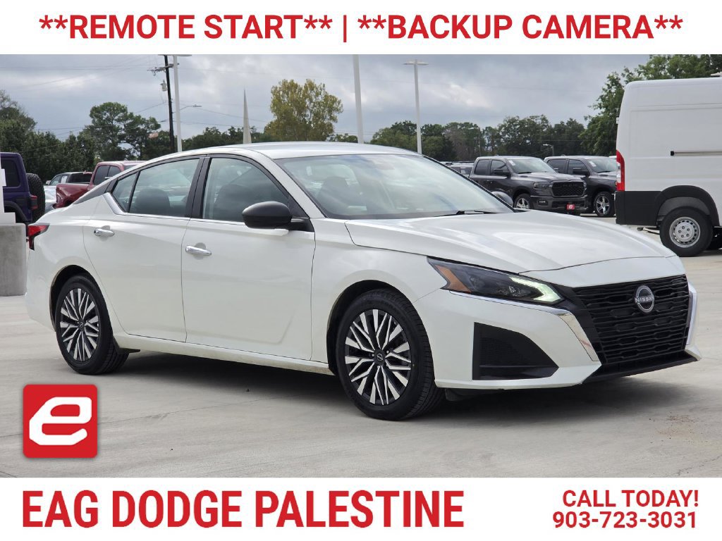Used 2025 Nissan Altima 2.5 SV FWD 360° Tour