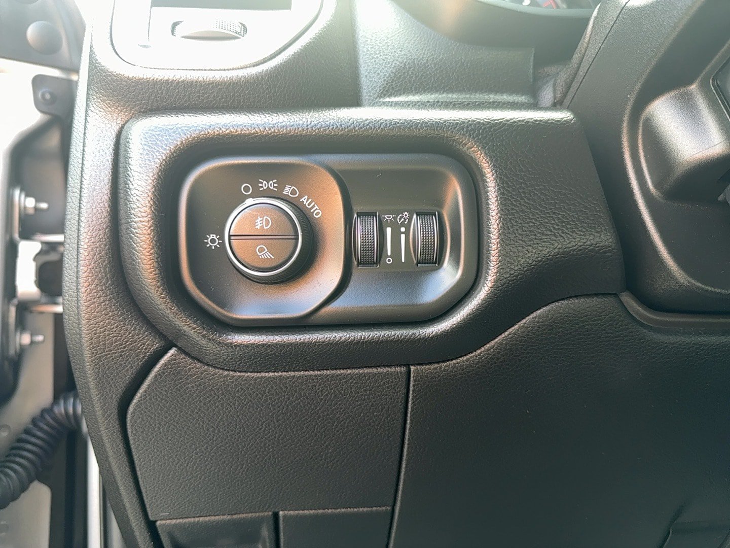 Used 2019 RAM 2500 Big Horn w/ Towing Technology Group AWD/4WD image 22