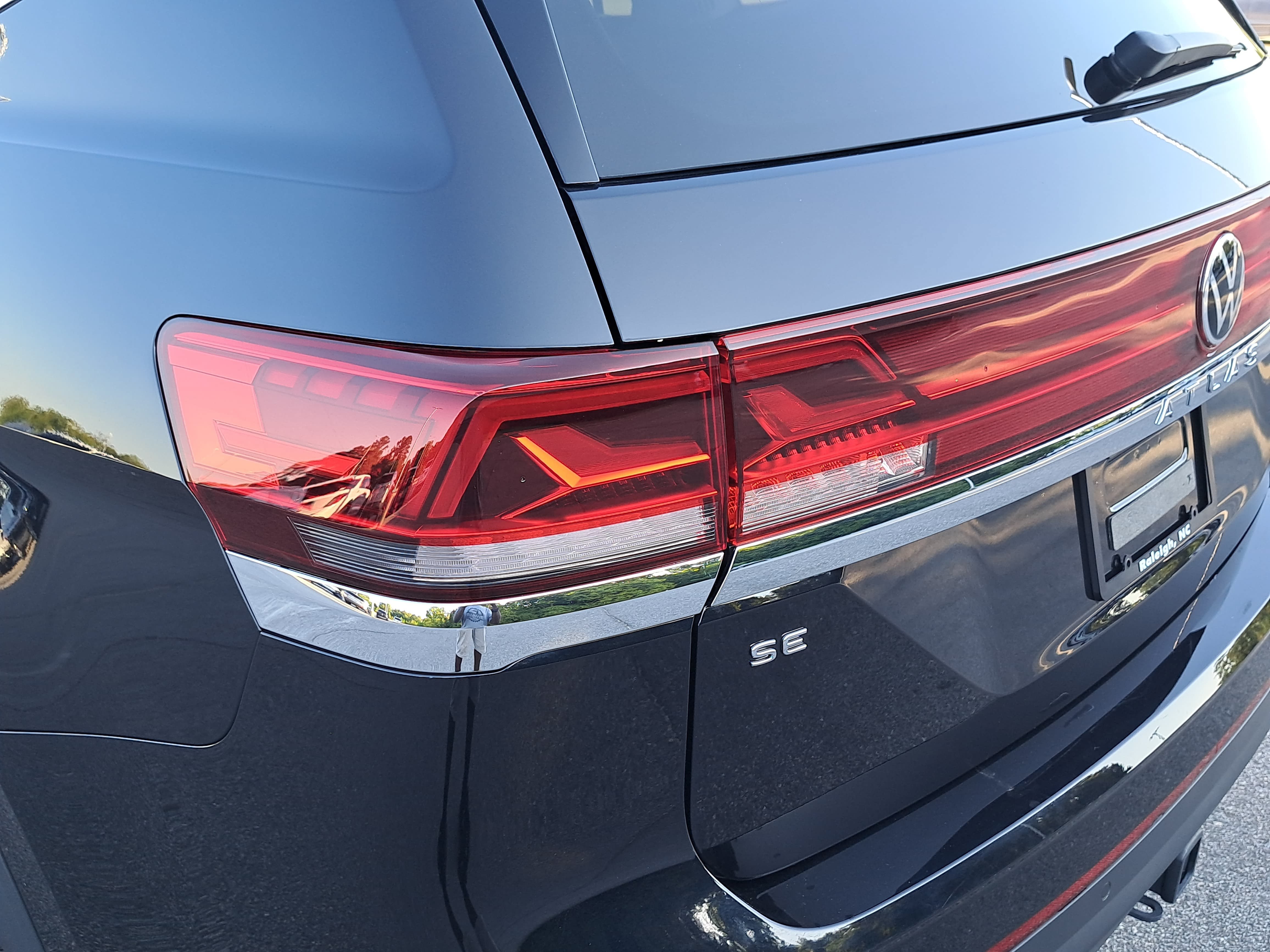 Certified 2026 Volkswagen Atlas SE w/ Panoramic Sunroof Package FWD image 37