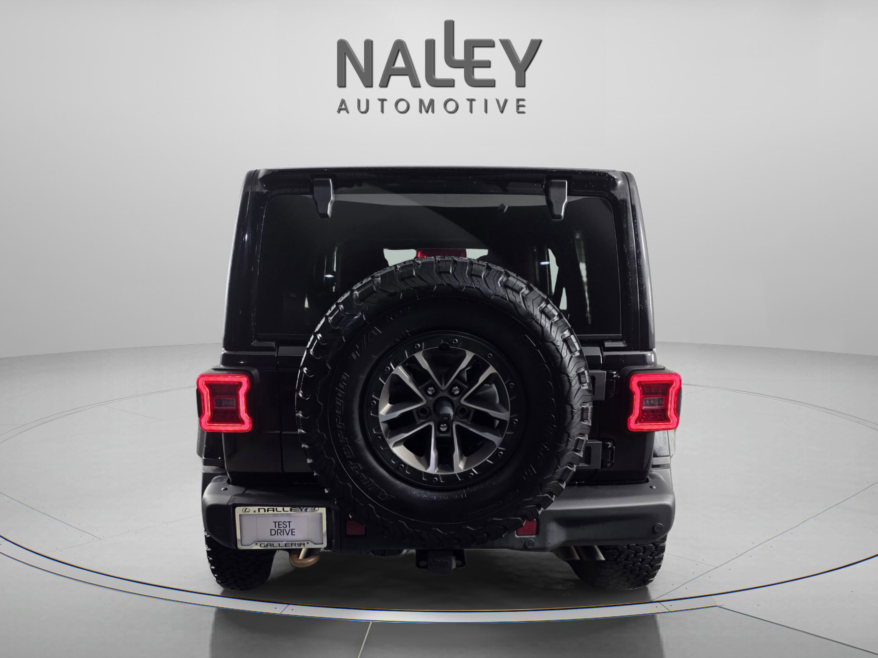 Used 2024 Jeep Wrangler Unlimited Rubicon 392 image 4