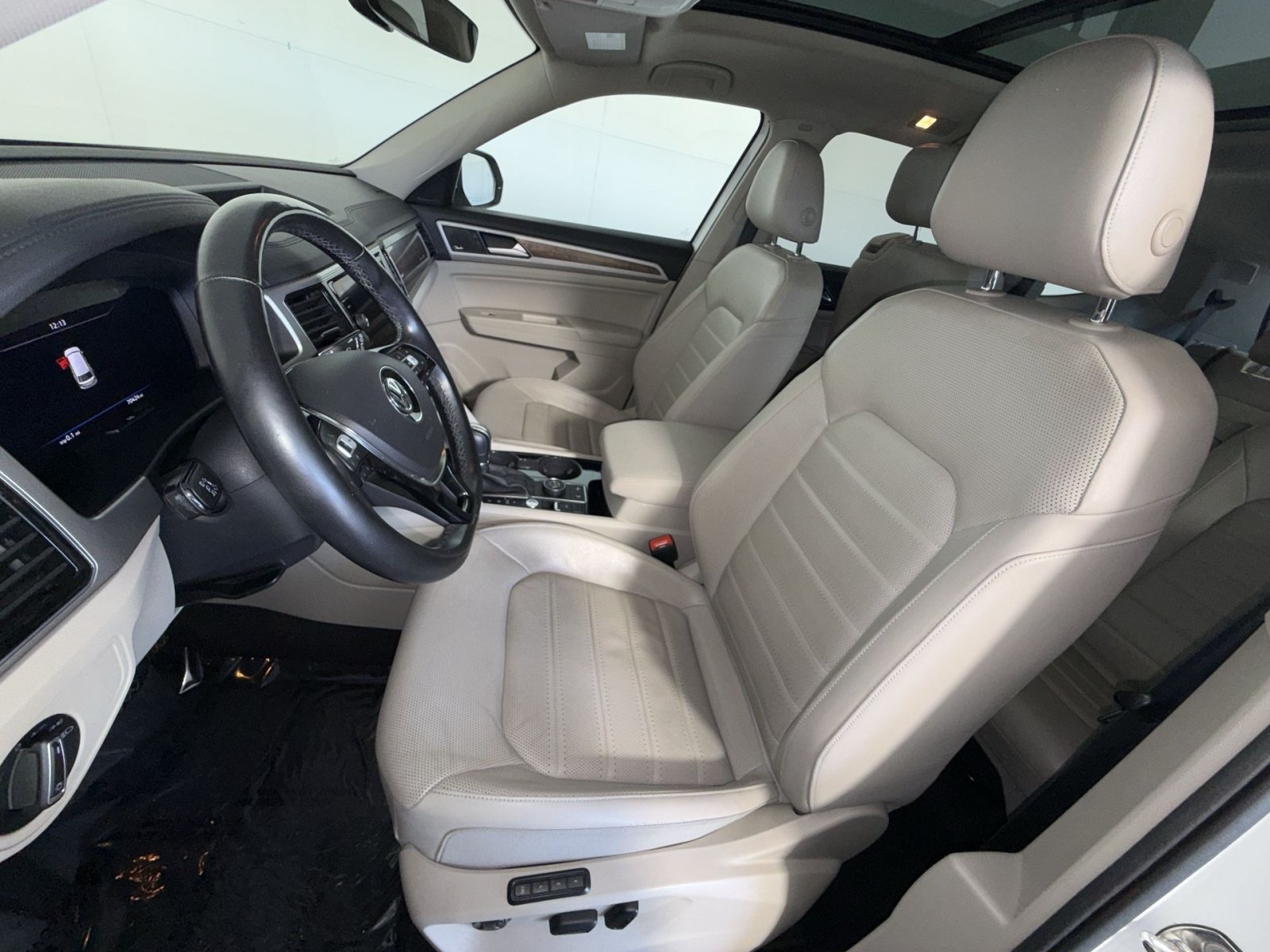 Used 2019 Volkswagen Atlas SEL Premium AWD/4WD image 13