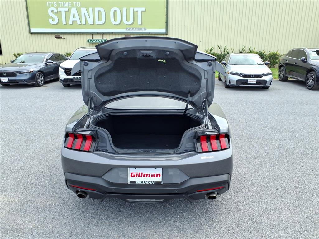 Used 2024 Ford Mustang GT RWD image 26