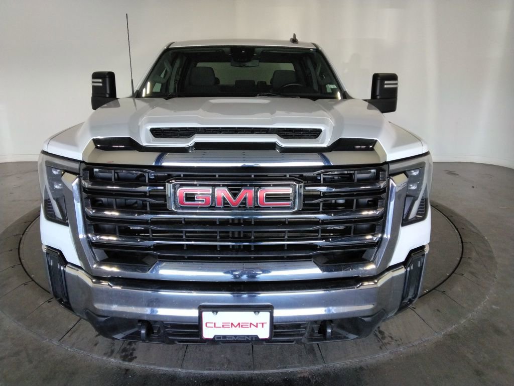 Used 2024 GMC Sierra 2500 SLE image 3