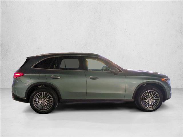 Certified 2026 Mercedes-Benz GLC 300 image 4