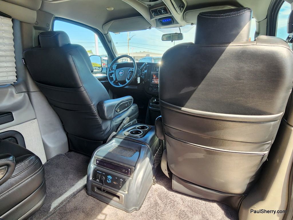 Used 2023 GMC Savana 2500 image 48