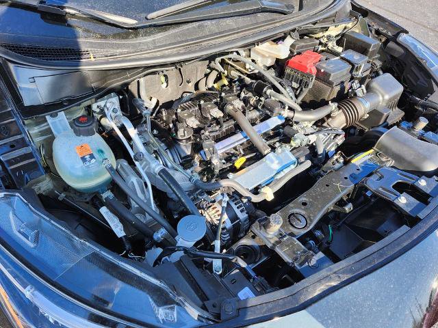 Certified 2025 Nissan Versa SR w/ Trunk Package image 17