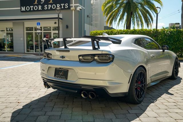 Used 2019 Chevrolet Camaro ZL1 image 47