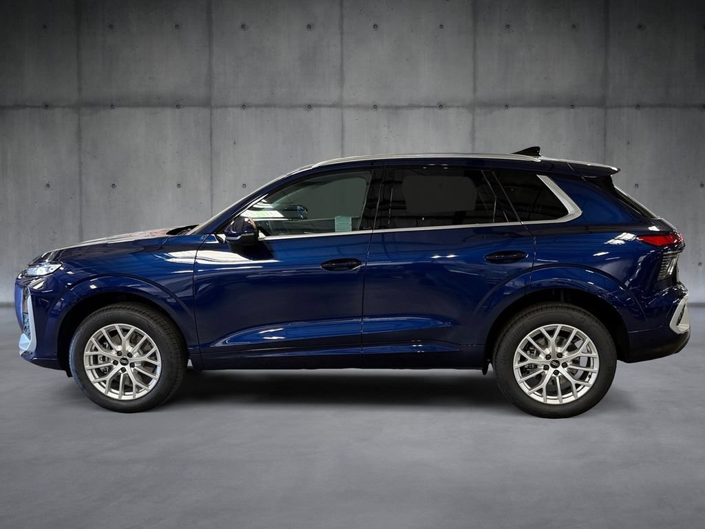 New 2026 Audi Q3 quattro 2.0T AWD/4WD image 2