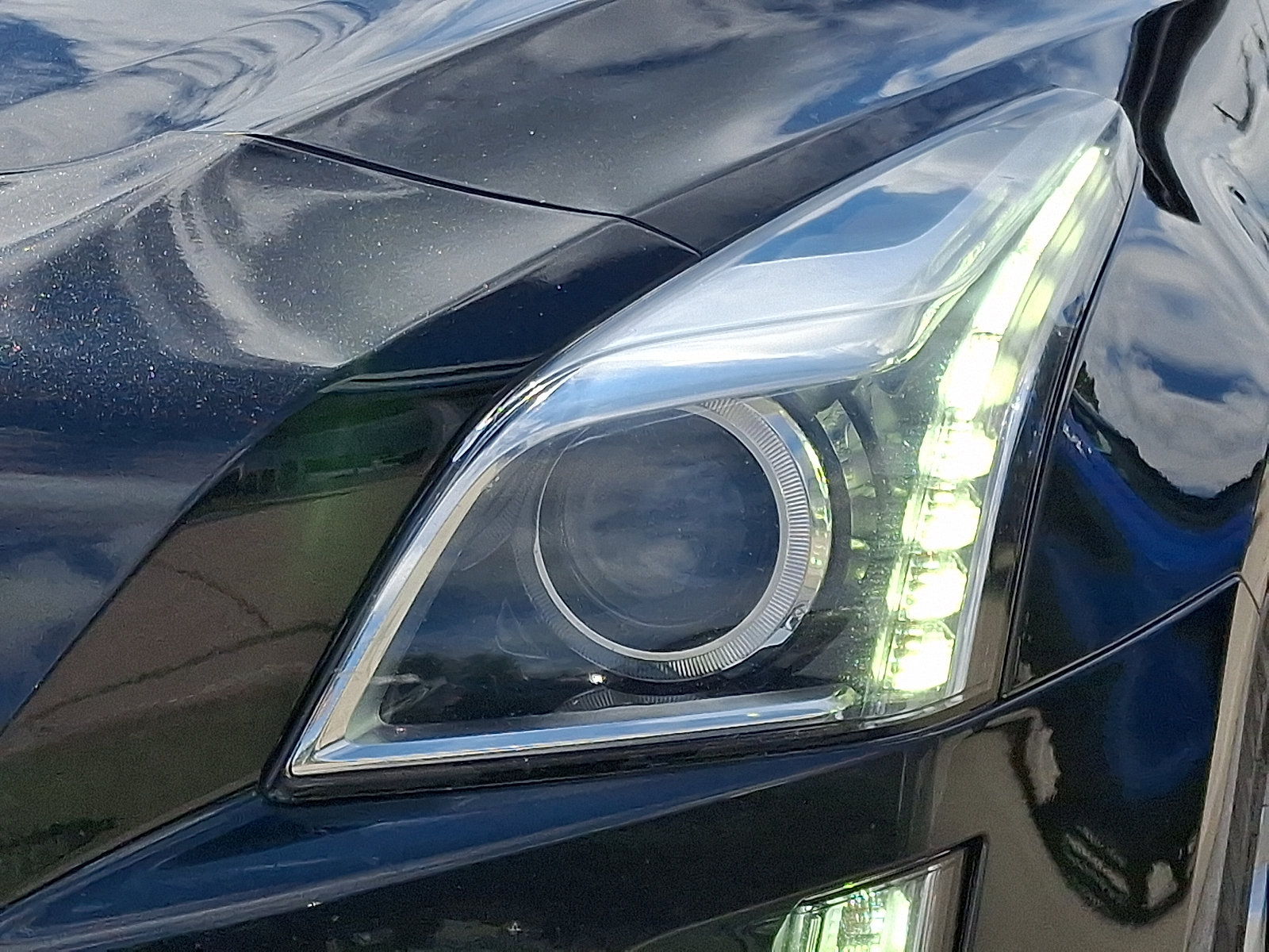Used 2014 Cadillac CTS Luxury AWD/4WD image 10