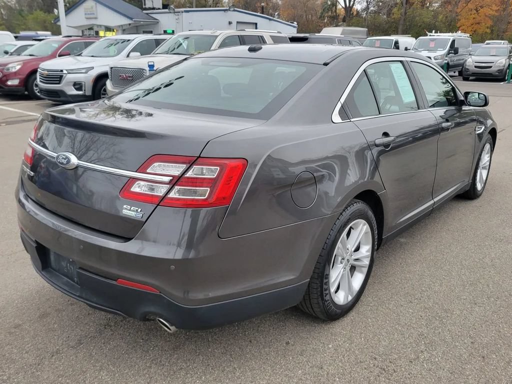 Used 2017 Ford Taurus SEL AWD/4WD image 15