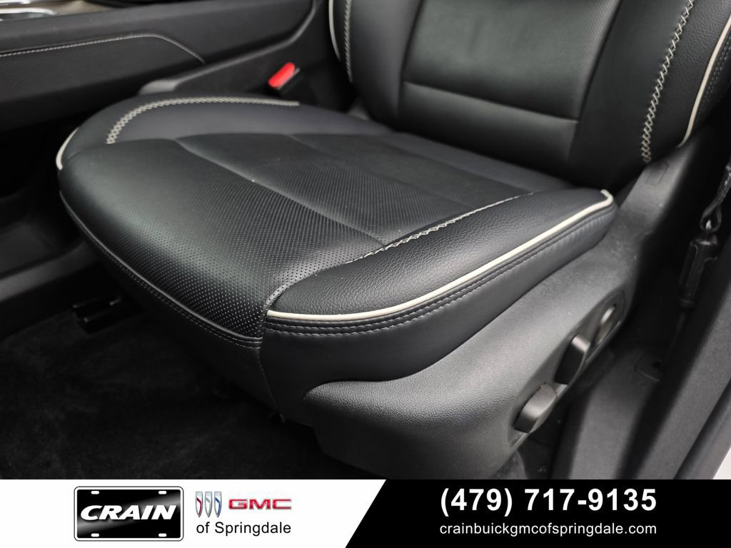 Used 2024 GMC Acadia Denali w/ Super Cruise Package FWD image 22
