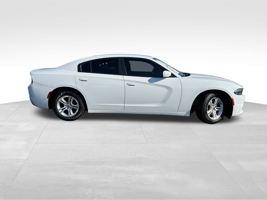 Used 2020 Dodge Charger SXT image 9