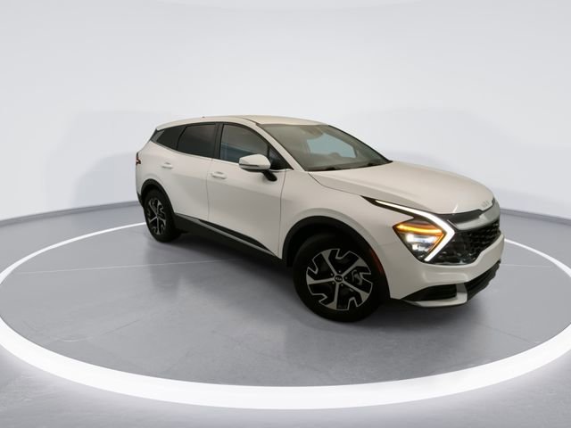 Used 2024 Kia Sportage EX FWD image 6