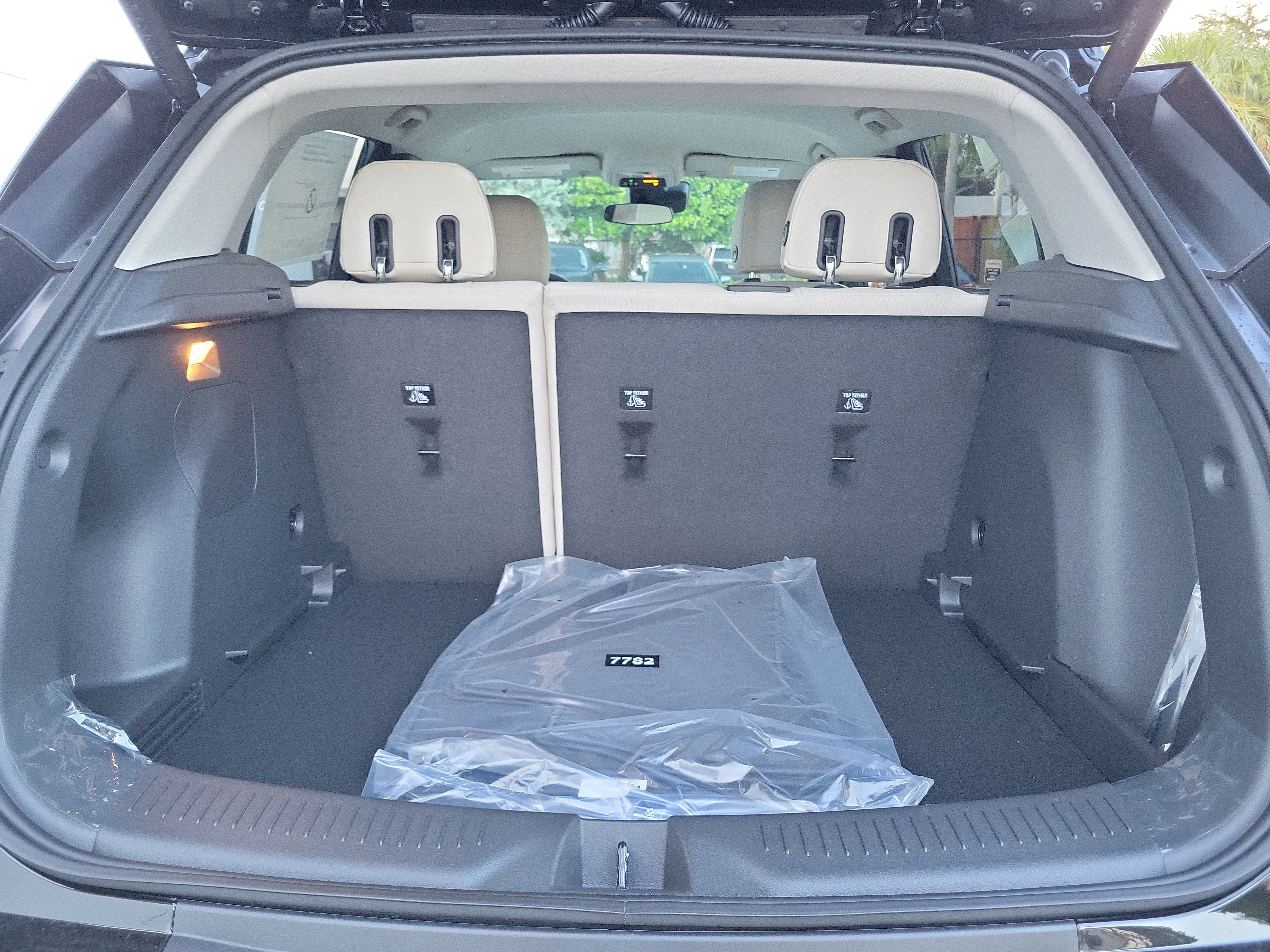 New 2026 Buick Encore GX Preferred w/ Comfort Package FWD image 9