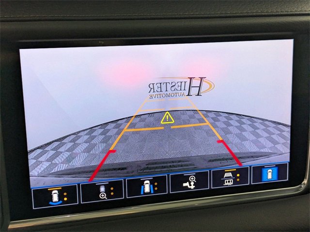 Used 2021 GMC Yukon XL Denali image 23