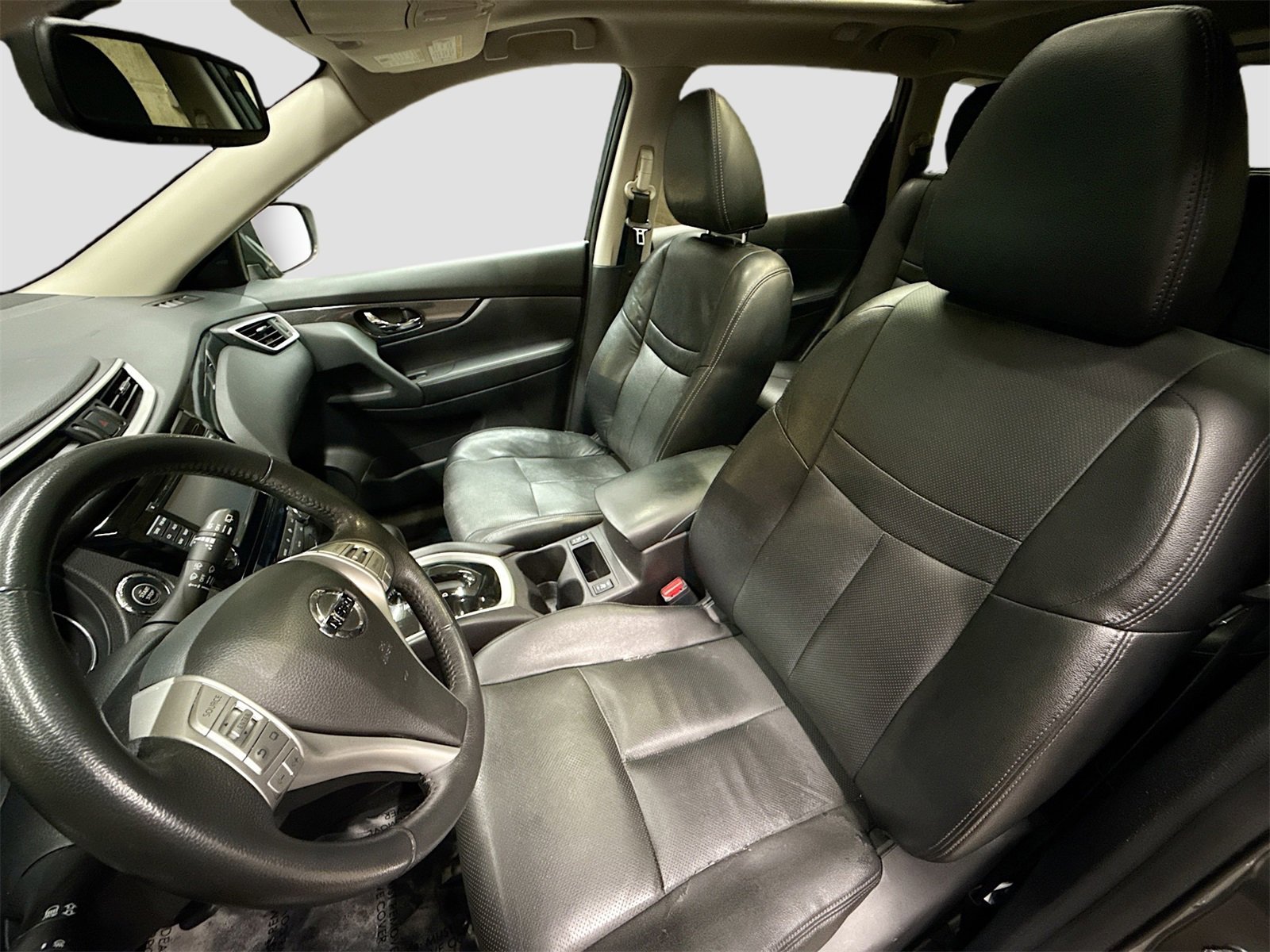 Used 2016 Nissan Rogue SL w/ SL Premium Package image 22