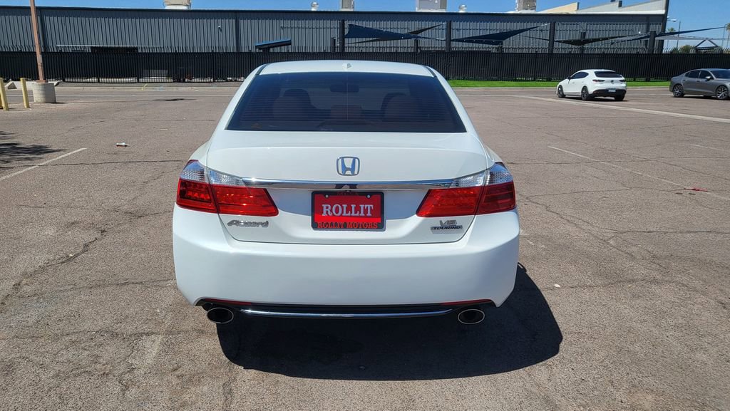 Used 2014 Honda Accord Touring image 6