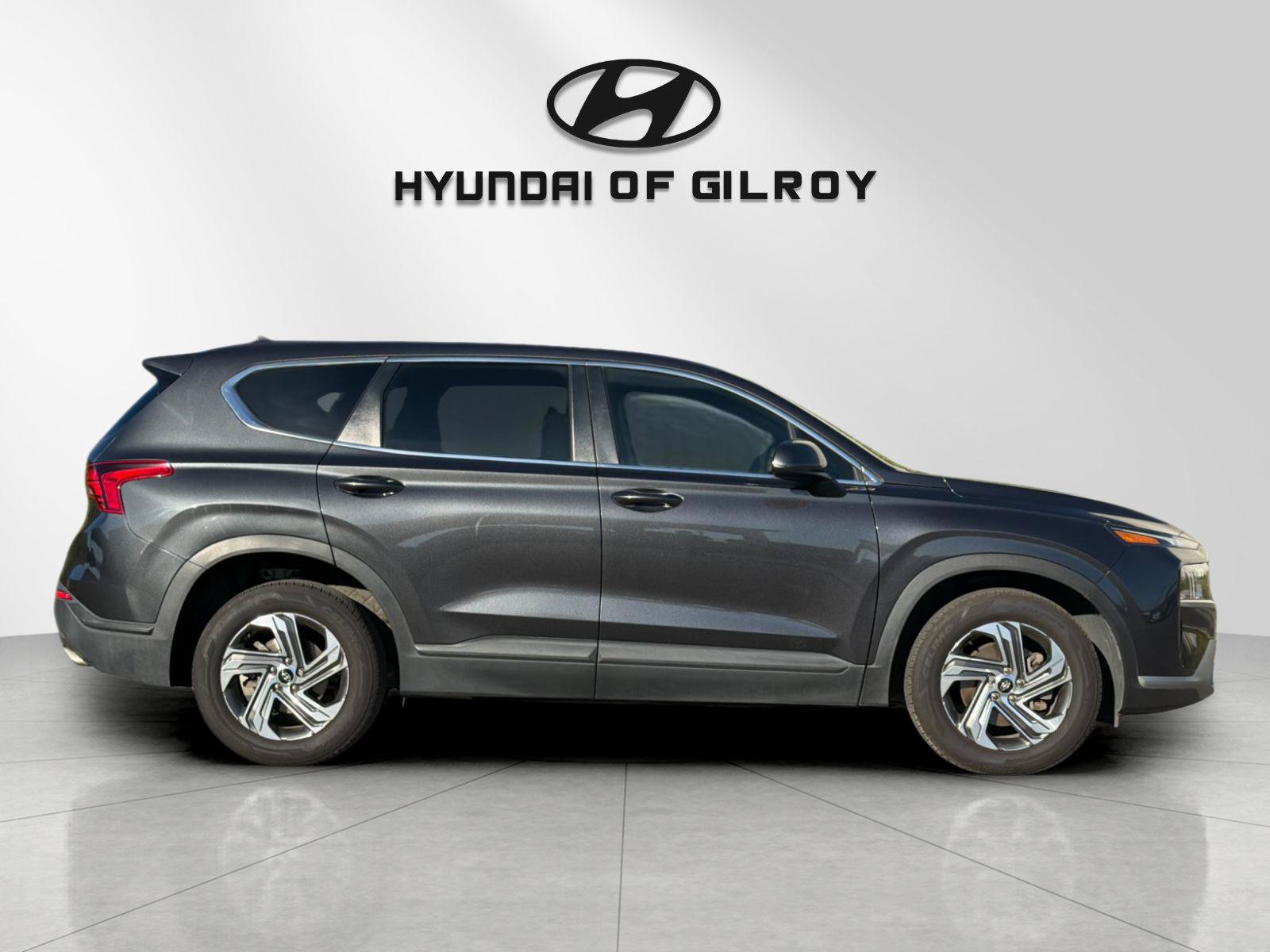Used 2022 Hyundai Santa Fe SE w/ Cargo Package FWD image 6