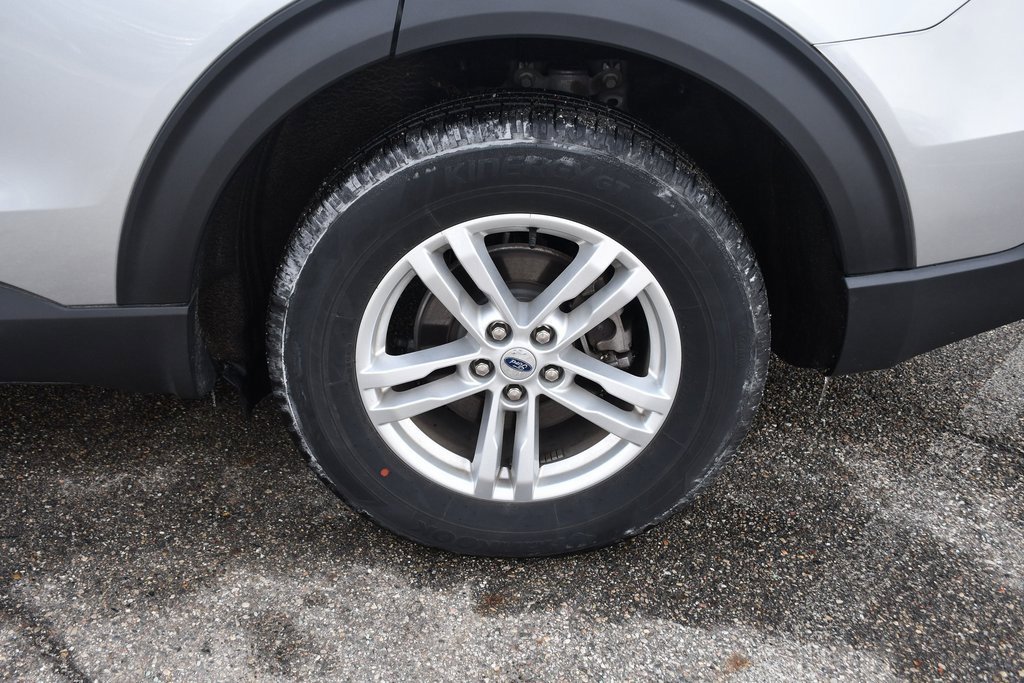 Used 2023 Ford Explorer XLT w/ Class IV Trailer Tow Package image 23