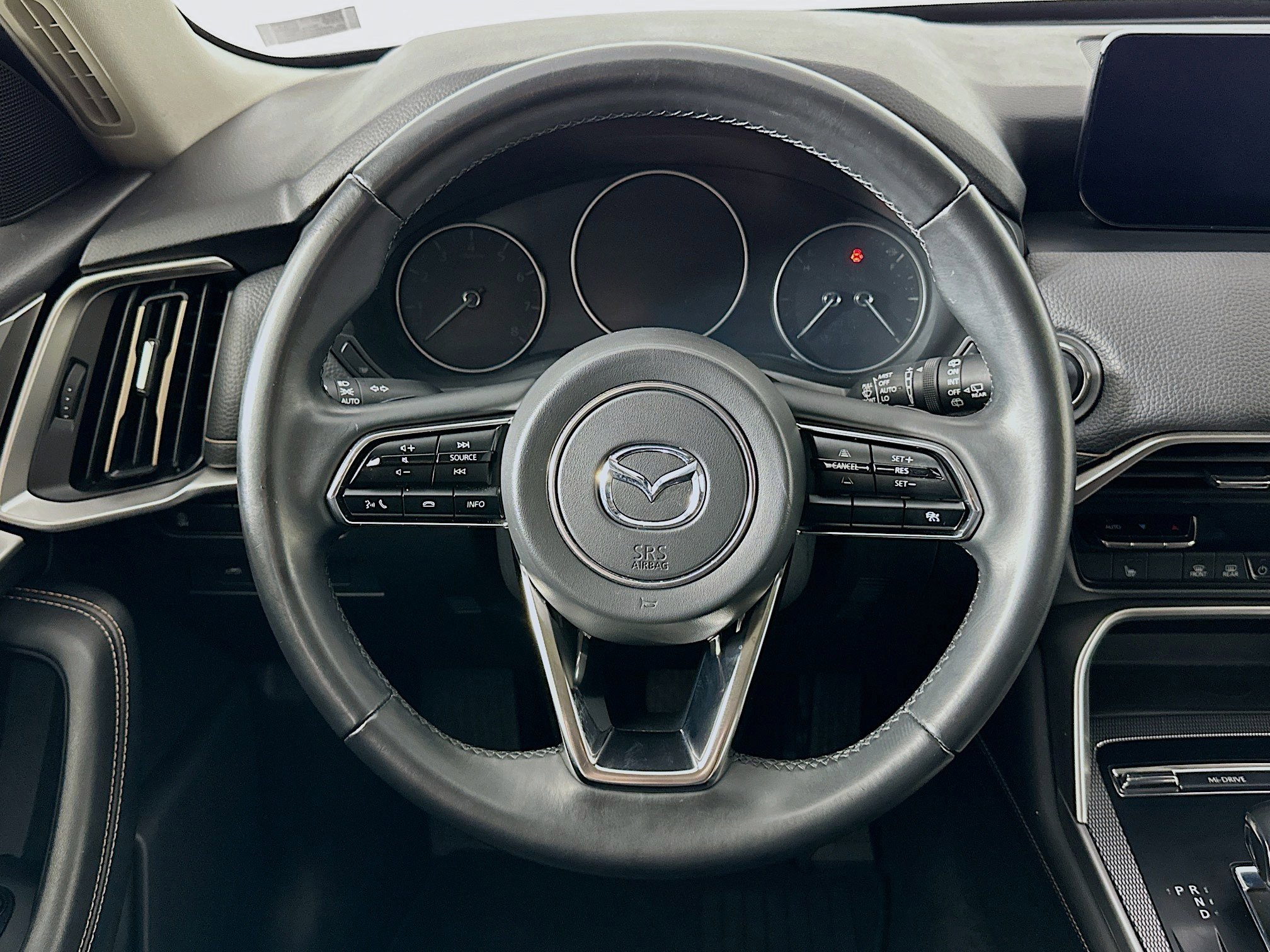 Used 2024 MAZDA CX-90 3.3 Turbo w/ Preferred Plus image 18