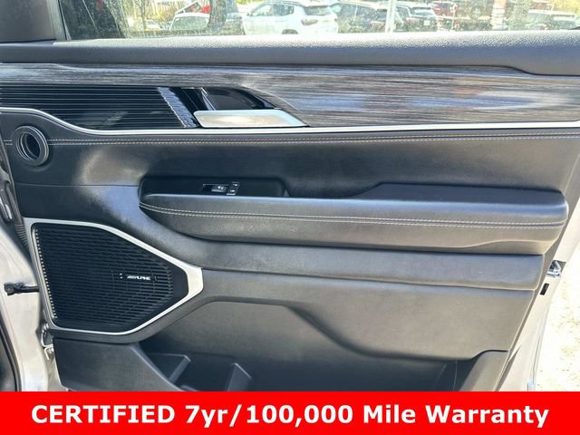Certified 2024 Jeep Wagoneer Series II w/ Flexible Seating Group AWD/4WD image 9