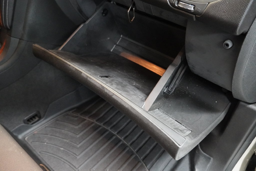 Used 2013 Chevrolet Traverse LT FWD image 30
