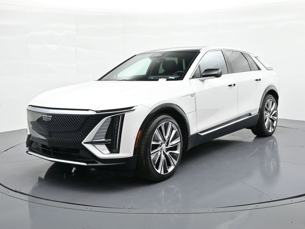 Certified 2025 Cadillac Lyriq Luxury w/ LPO, Floor Liner Package AWD/4WD image 1