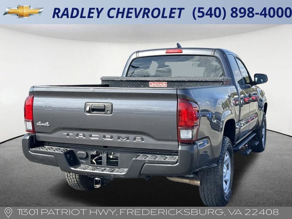 Used 2022 Toyota Tacoma SR image 17