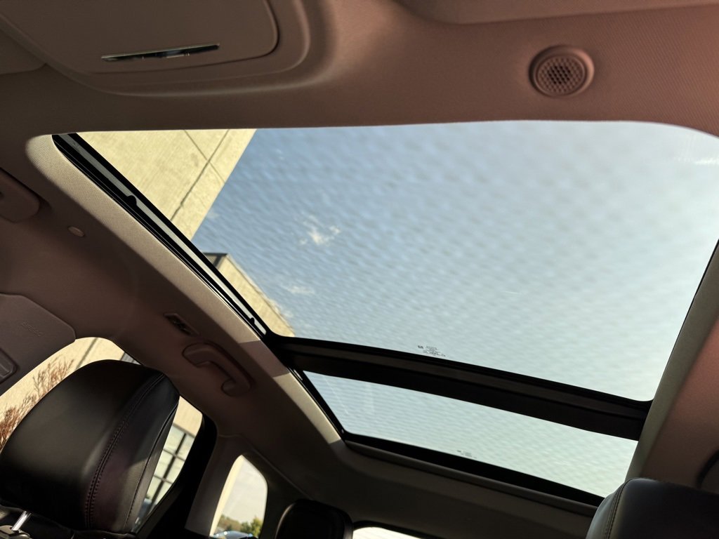 Used 2022 Lincoln Corsair Reserve w/ Elements Package image 26