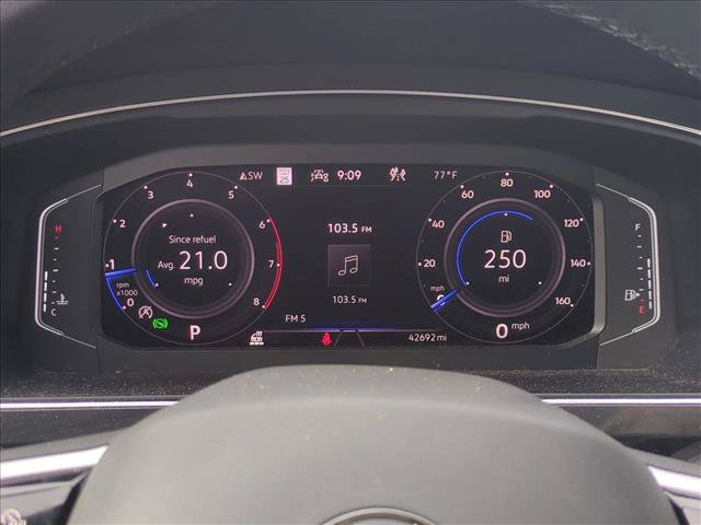 Used 2022 Volkswagen Tiguan SEL R-Line AWD/4WD image 10