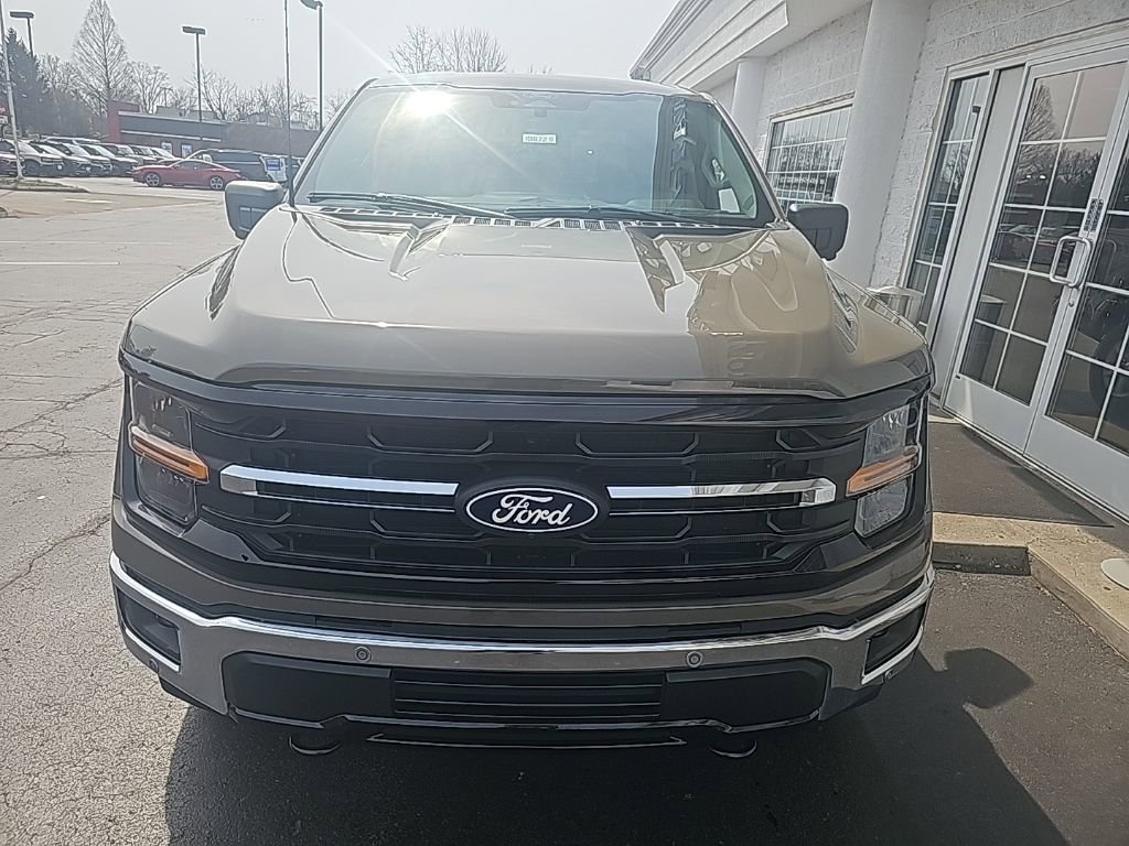 New 2026 Ford F150 XLT w/ Equipment Group 302A MID AWD/4WD image 3