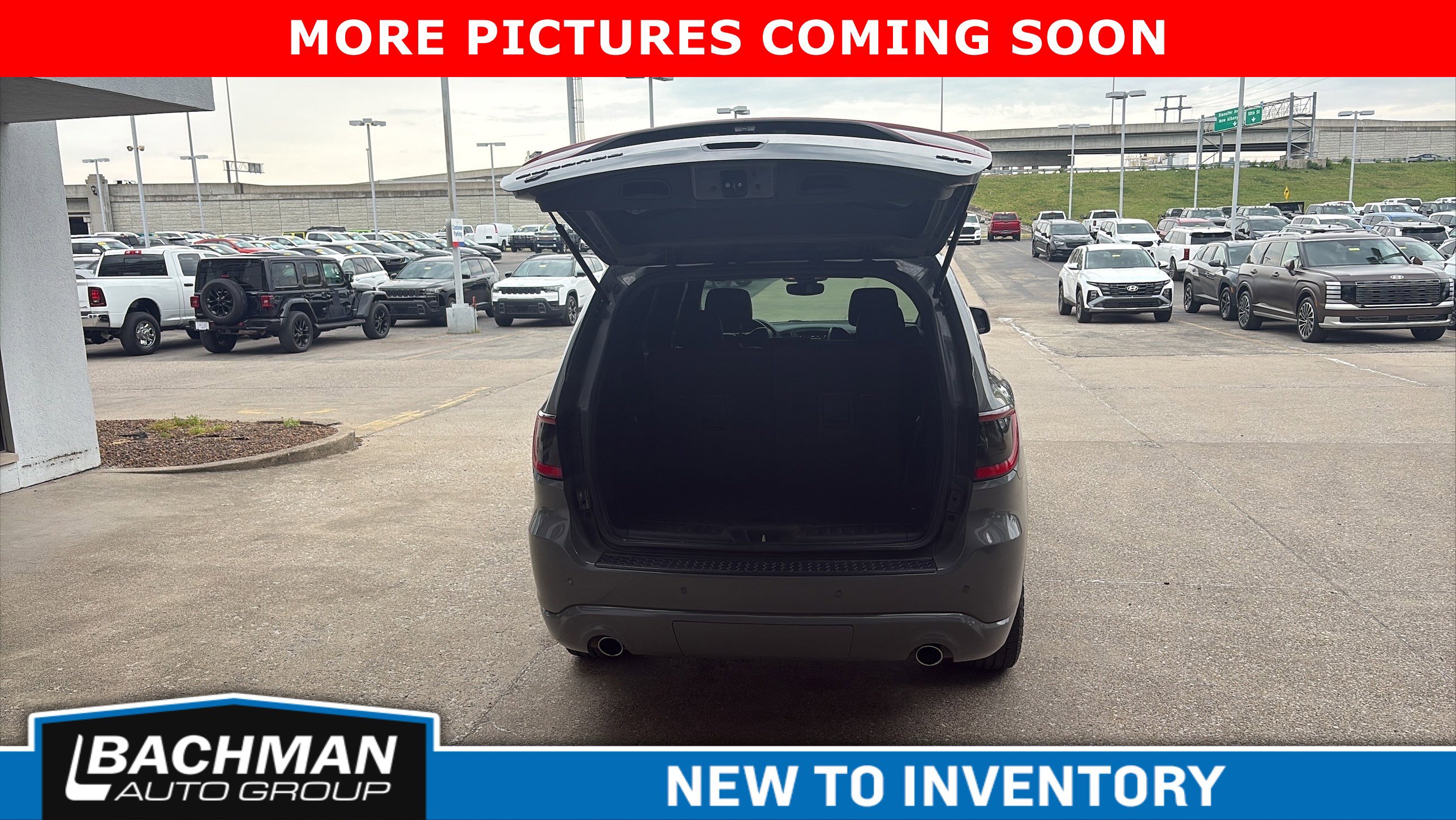 Used 2019 Dodge Durango GT w/ Blacktop Package AWD/4WD image 9