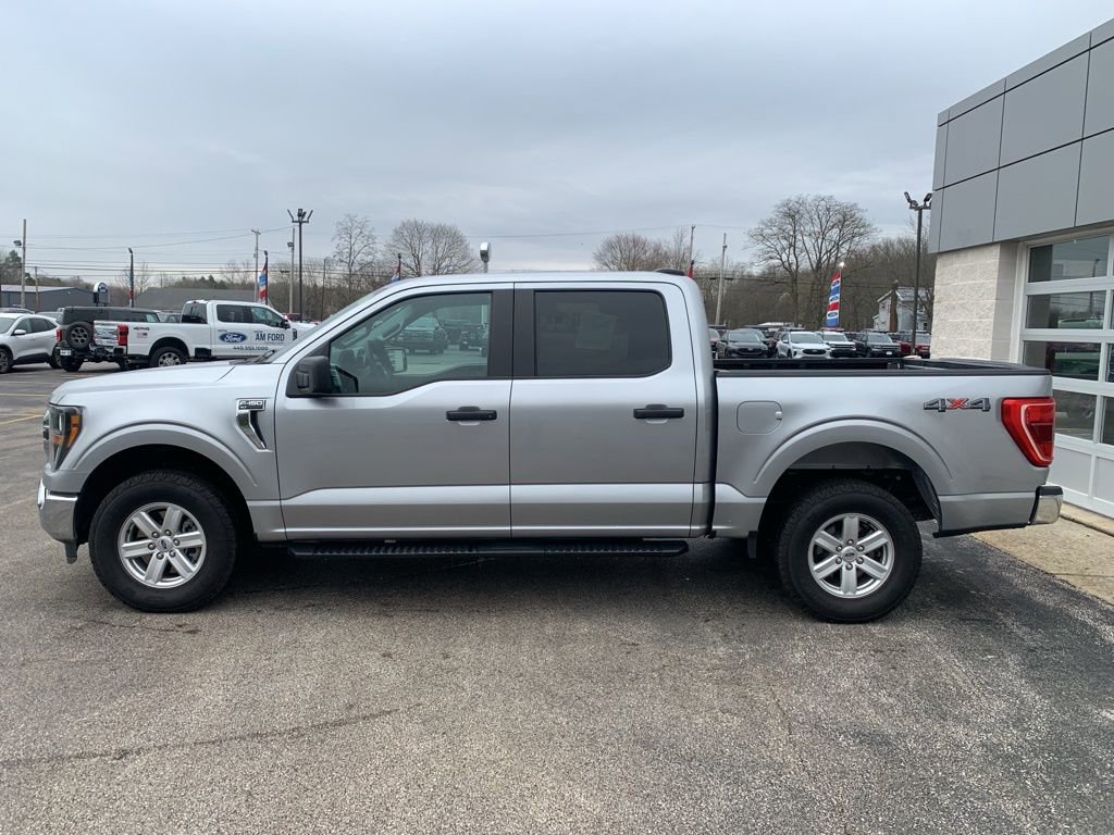 Used 2023 Ford F150 XLT image 3