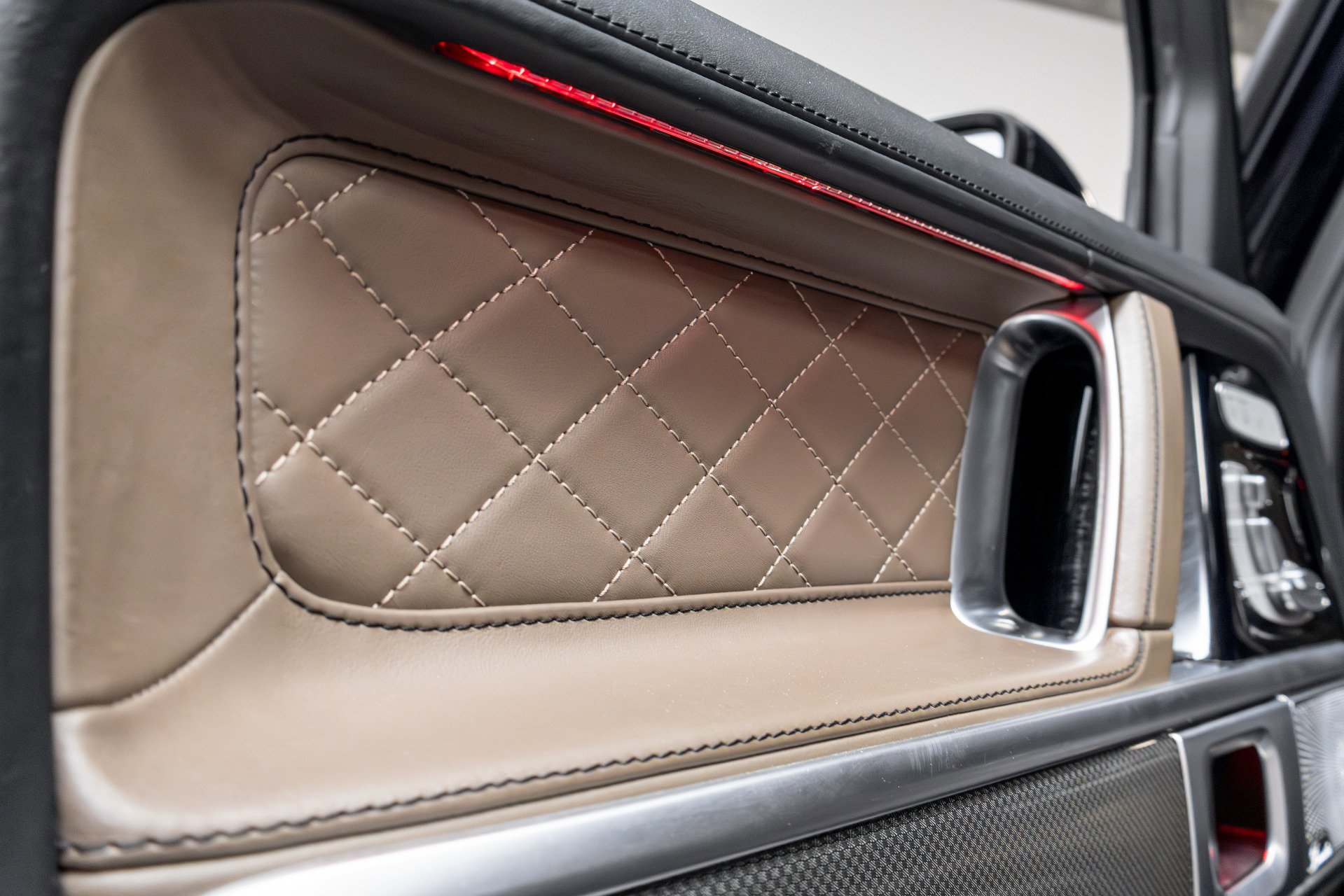 Used 2020 Mercedes-Benz G 550 image 47