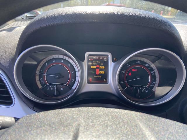 Used 2018 Dodge Journey SE image 32