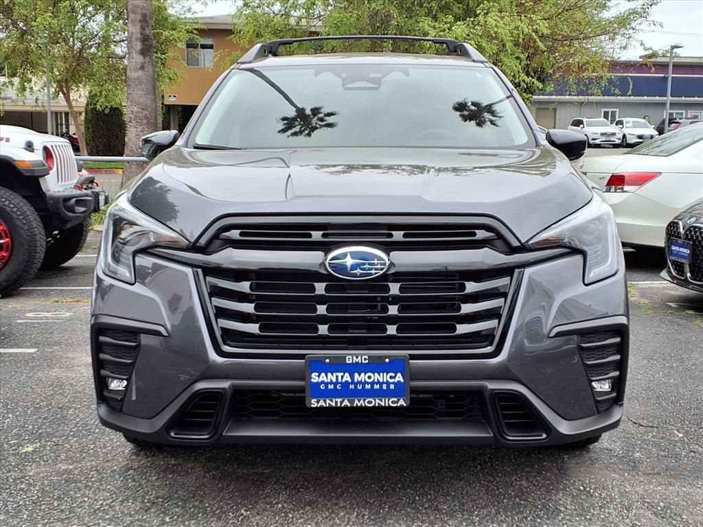 Used 2025 Subaru Ascent Onyx Edition AWD/4WD image 2