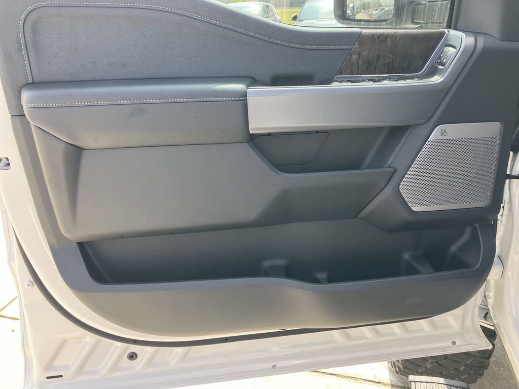 Used 2024 Ford F250 Lariat w/ Lariat Ultimate Package image 21