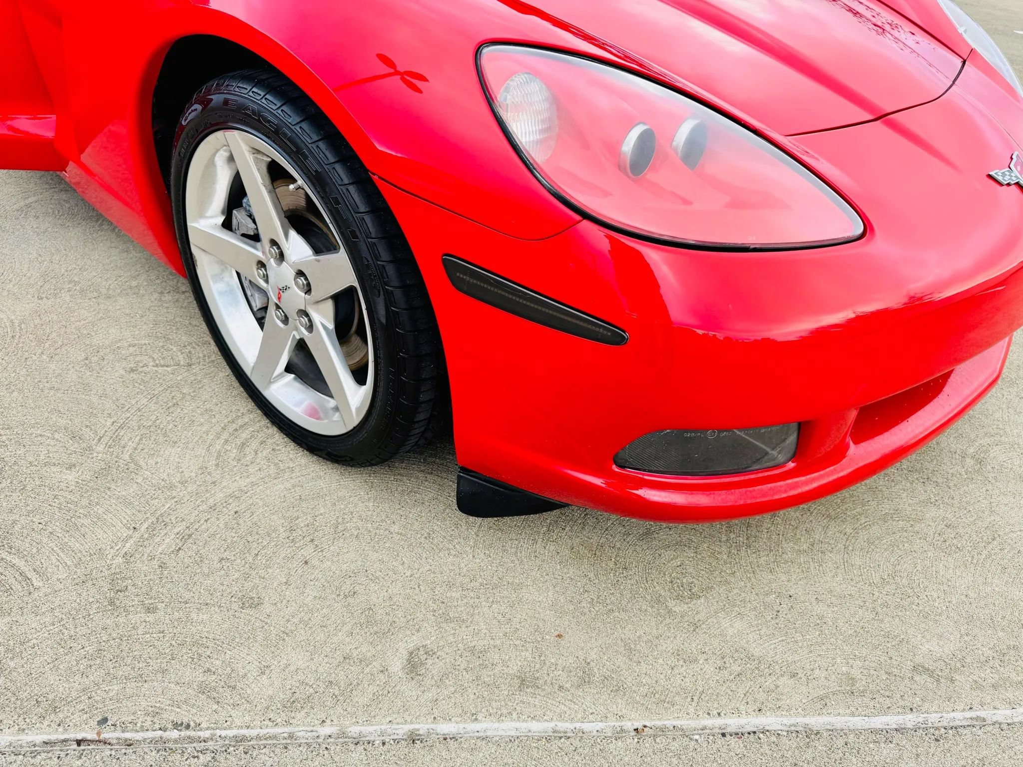 Used 2006 Chevrolet Corvette Convertible w/ Preferred Equipment Group RWD image 36