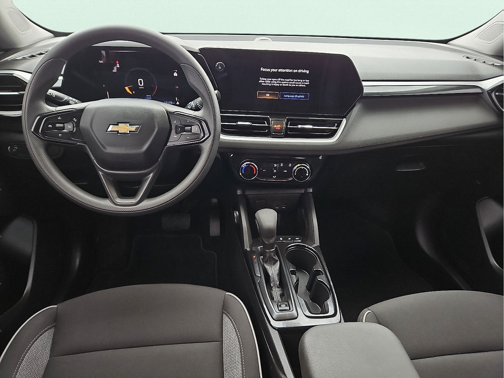 Used 2024 Chevrolet TrailBlazer LT AWD/4WD image 11
