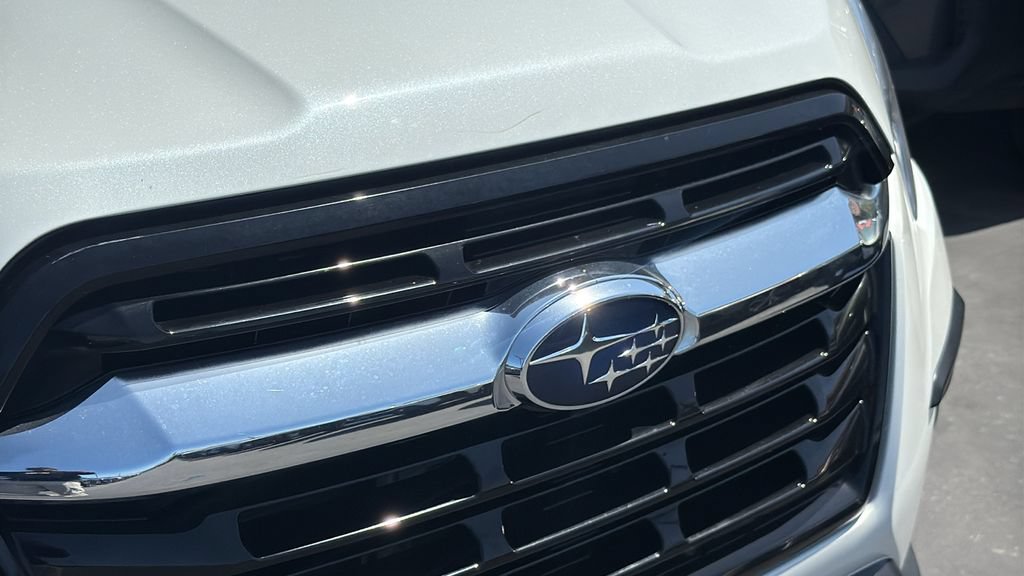 Used 2024 Subaru Ascent Limited AWD/4WD image 9