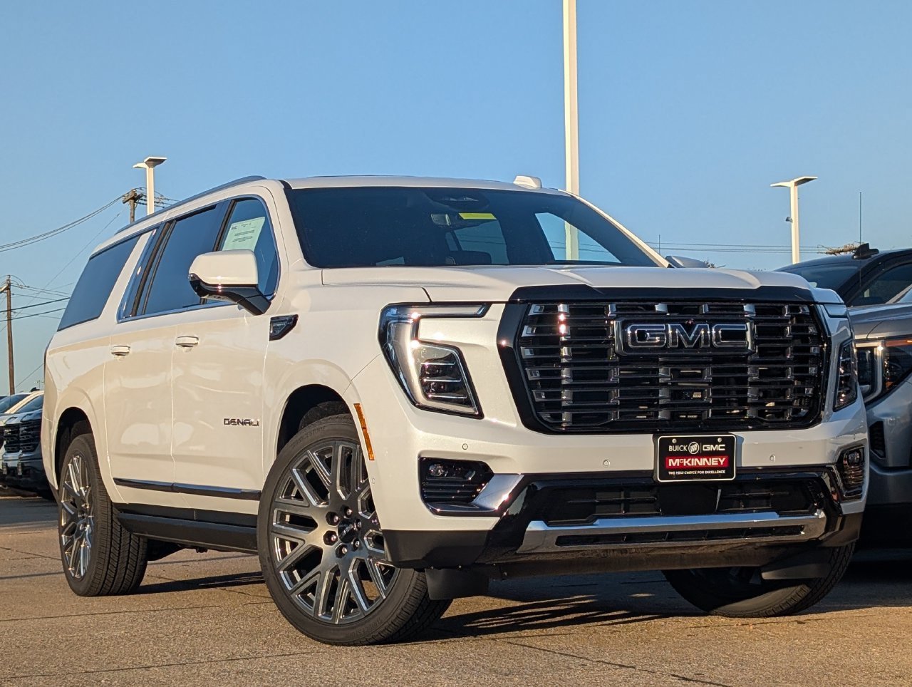 New 2027 GMC Yukon XL Denali Ultimate AWD/4WD image 2