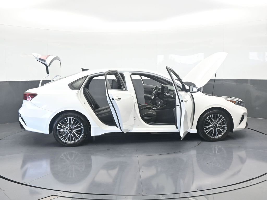 Used 2024 Kia Forte GT-Line image 71