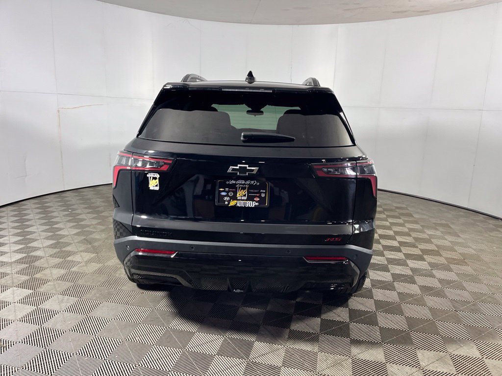 New 2027 Chevrolet Equinox RS w/ Convenience Package III FWD image 5