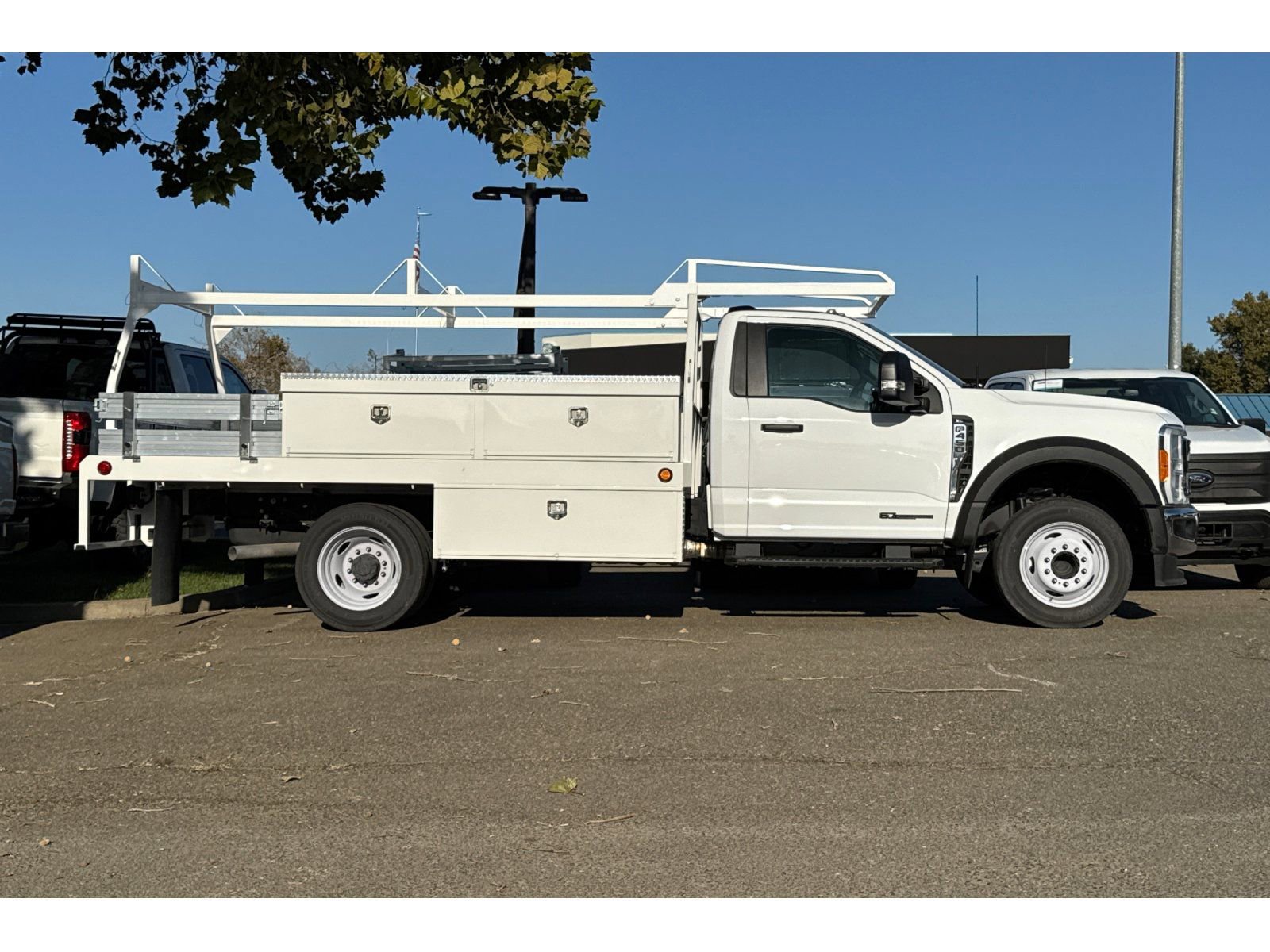 New 2023 Ford F450 XL w/ XL Chrome Package image 3