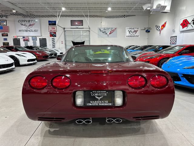 Used 2003 Chevrolet Corvette Coupe w/ Preferred Equipment Group RWD image 20