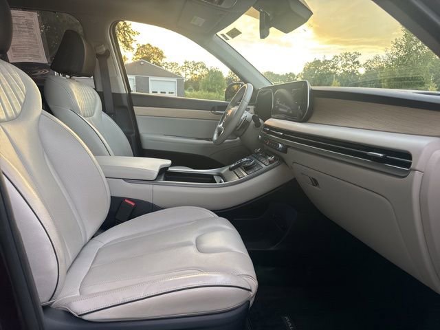Used 2023 Hyundai Palisade Limited image 18