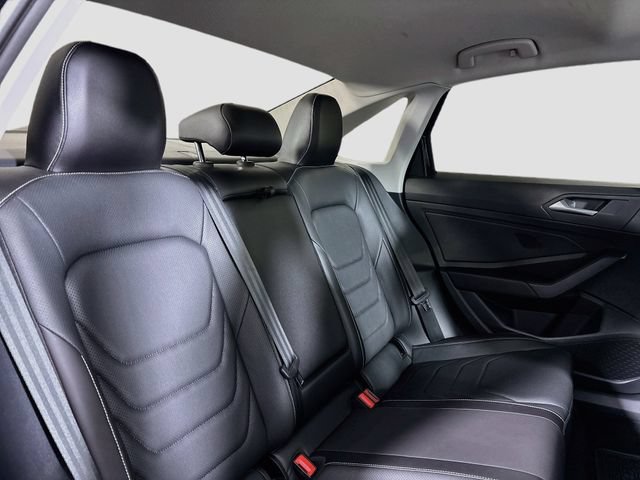 Used 2023 Volkswagen Jetta SEL FWD image 32