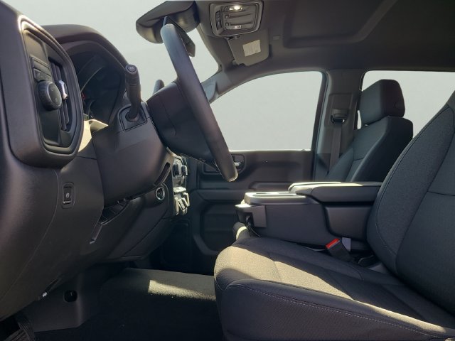 New 2026 Chevrolet Silverado 1500 Custom RWD image 19